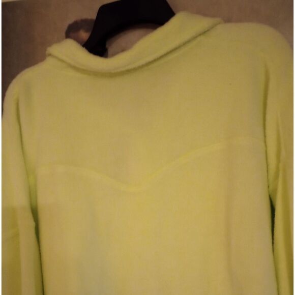 🆕🧥Wild Fable Fleece Shacket - Vibrant Yellow - Picture 7 of 7